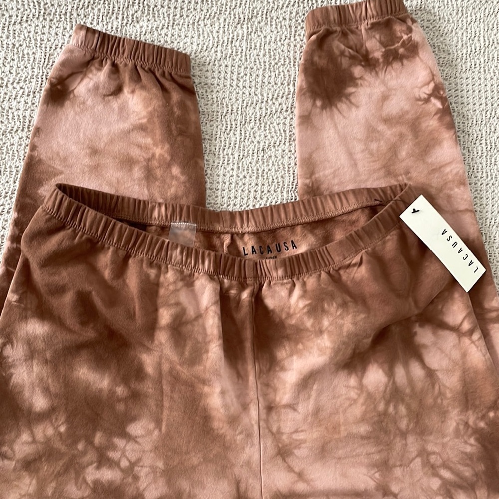 Lacusa lounge/sweat pants. NWT large. Made in LA. Organic cotton